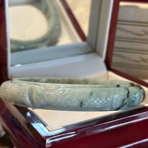 🐟 Jade Lucky Fish 🐟 Burmese Jadeite Jade Carved Bangle Bracelet LARGE 7.75”